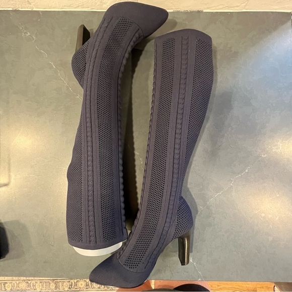 Charles by Charles David sz 5 David navy cable knit tall pull on sock boots - Picture 6 of 15